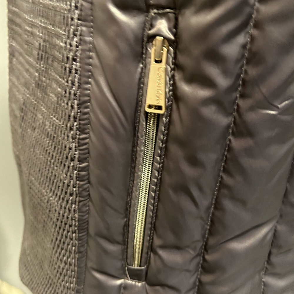 Calvin Klein Performance Down Silver/Grey Puffer … - image 7